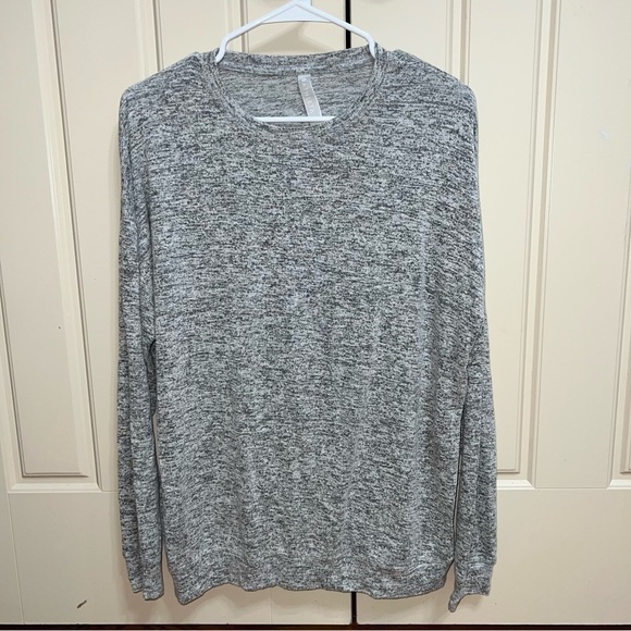 Athleta Gray Oversized Super Stretchy Jersey Knit Long Sleeve Shirt Size Small - Picture 1 of 6